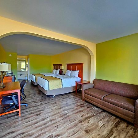Garden Inn And Suites Near Callaway Gardens Pine Mountain Bagian luar foto