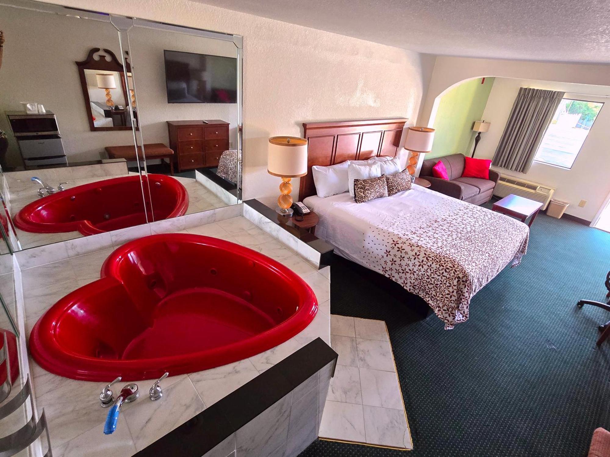 Garden Inn And Suites Near Callaway Gardens Pine Mountain Bagian luar foto